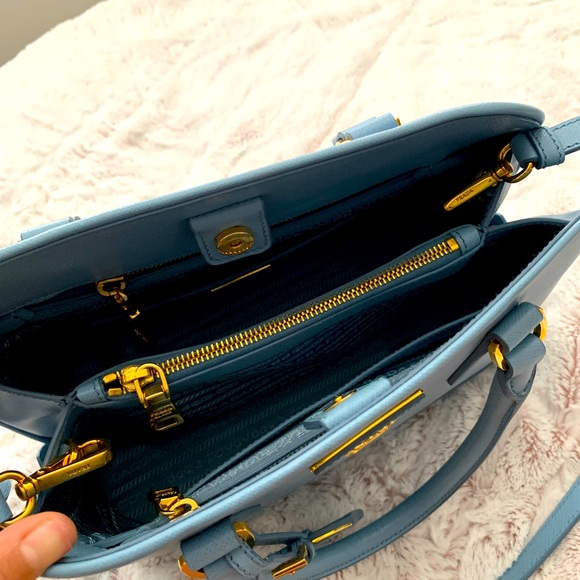 Prada Saffiano Lux Astrale - Picture 12 of 16